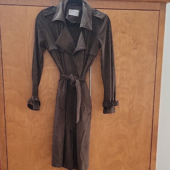 Zara Jackets & Blazers - Zara Olive Green Long Faux Suede Trench Coat XS
